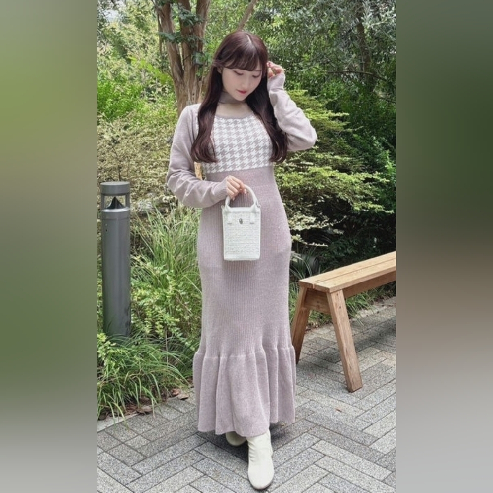 Evelyn Collared Checkered Mermaid Knit Long Maxi Dress One Piece
